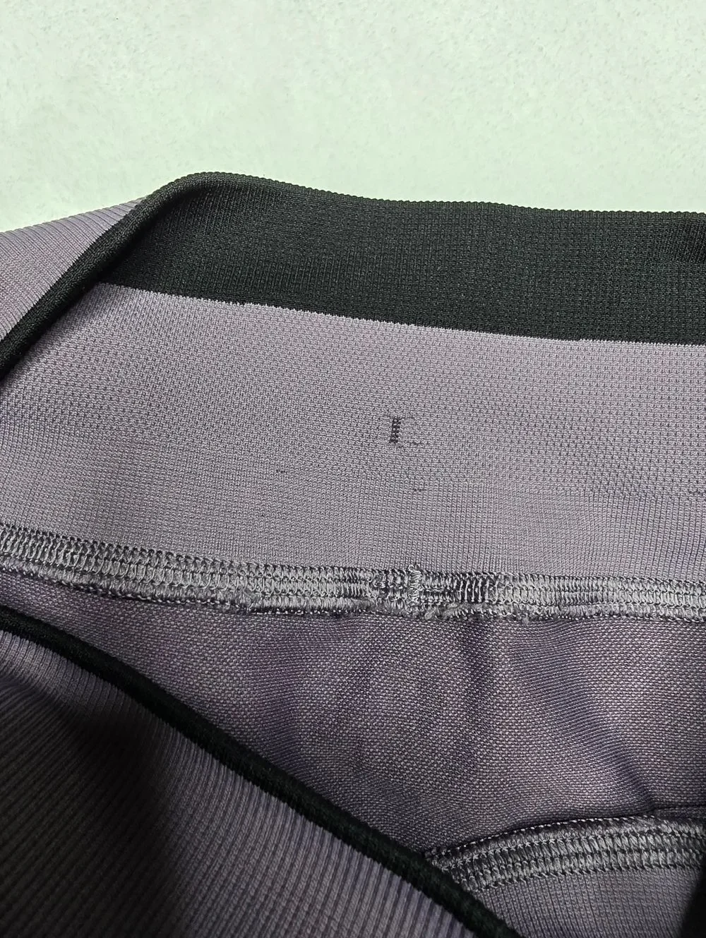Lululemon Iconic Sweat Tight Seamless Leggings Graphite Purple Black High Rise 4